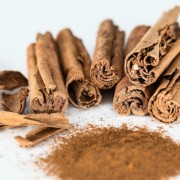 CANNELLE ECORCE Huile Essentielle bio - vitalité et protection naturelle.