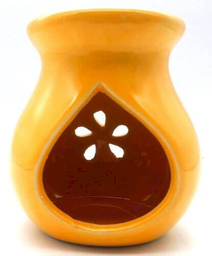 Brûleur d’Huile en Céramique Ajouré – Jaune Passion – 9 cm